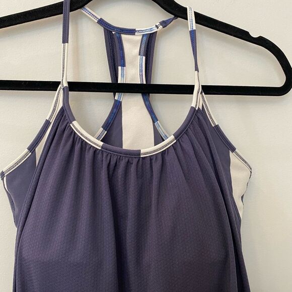 Lululemon No Limits Built In Bra Racerback Tank Top Women Size 10 - Picture 4 of 9